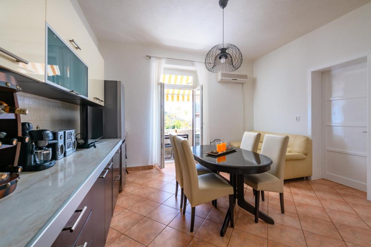 Apartment Dobric Koromačno Exteriér fotografie