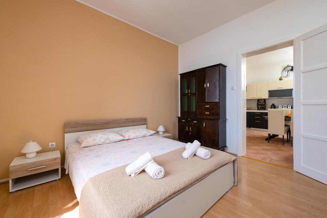 Apartment Dobric Koromačno Exteriér fotografie