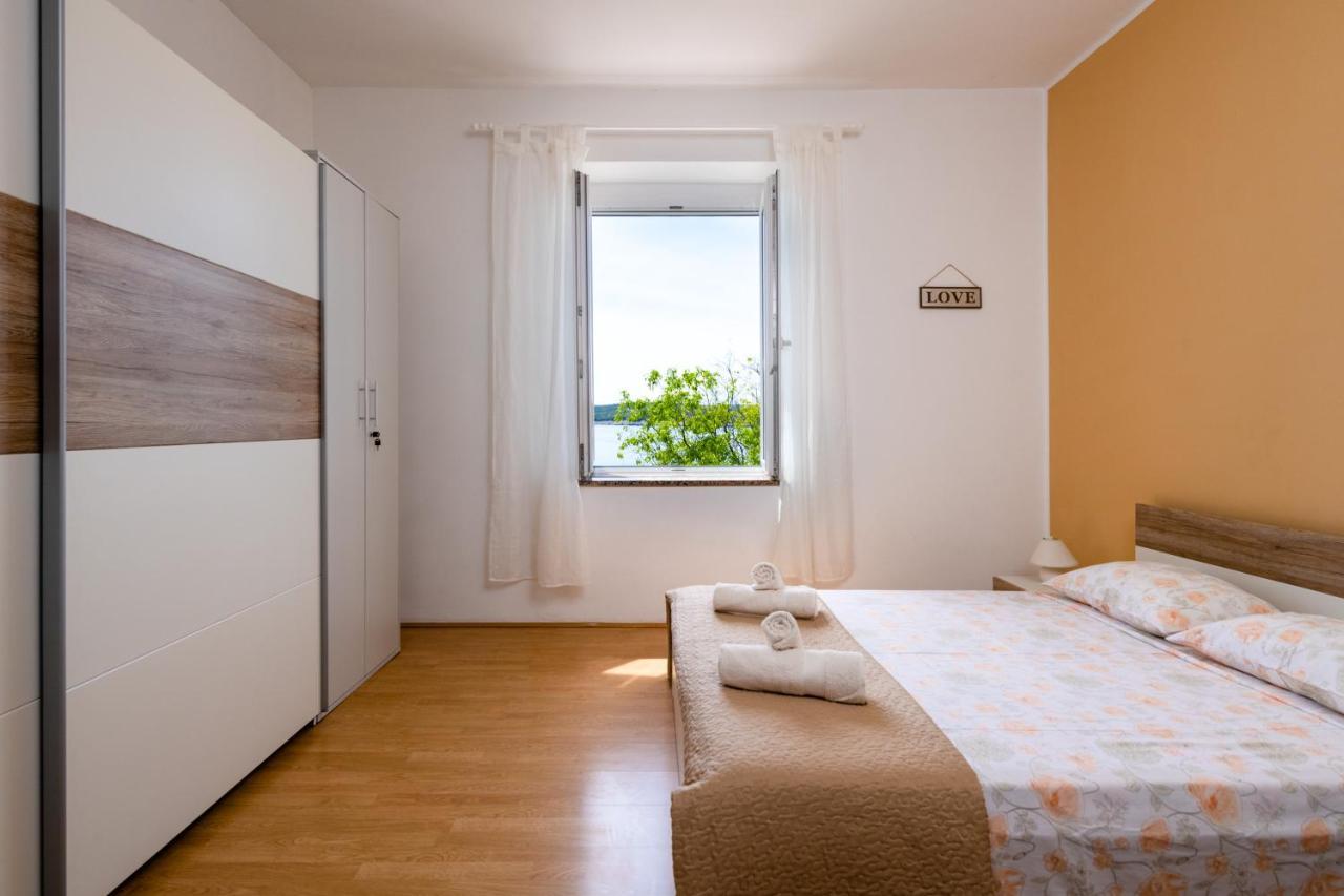 Apartment Dobric Koromačno Exteriér fotografie