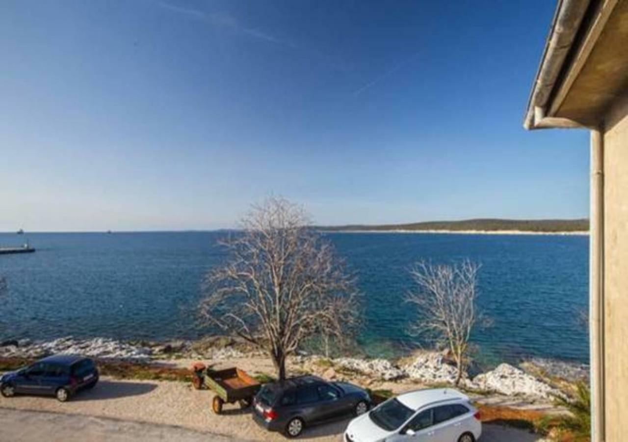Apartment Dobric Koromačno Exteriér fotografie